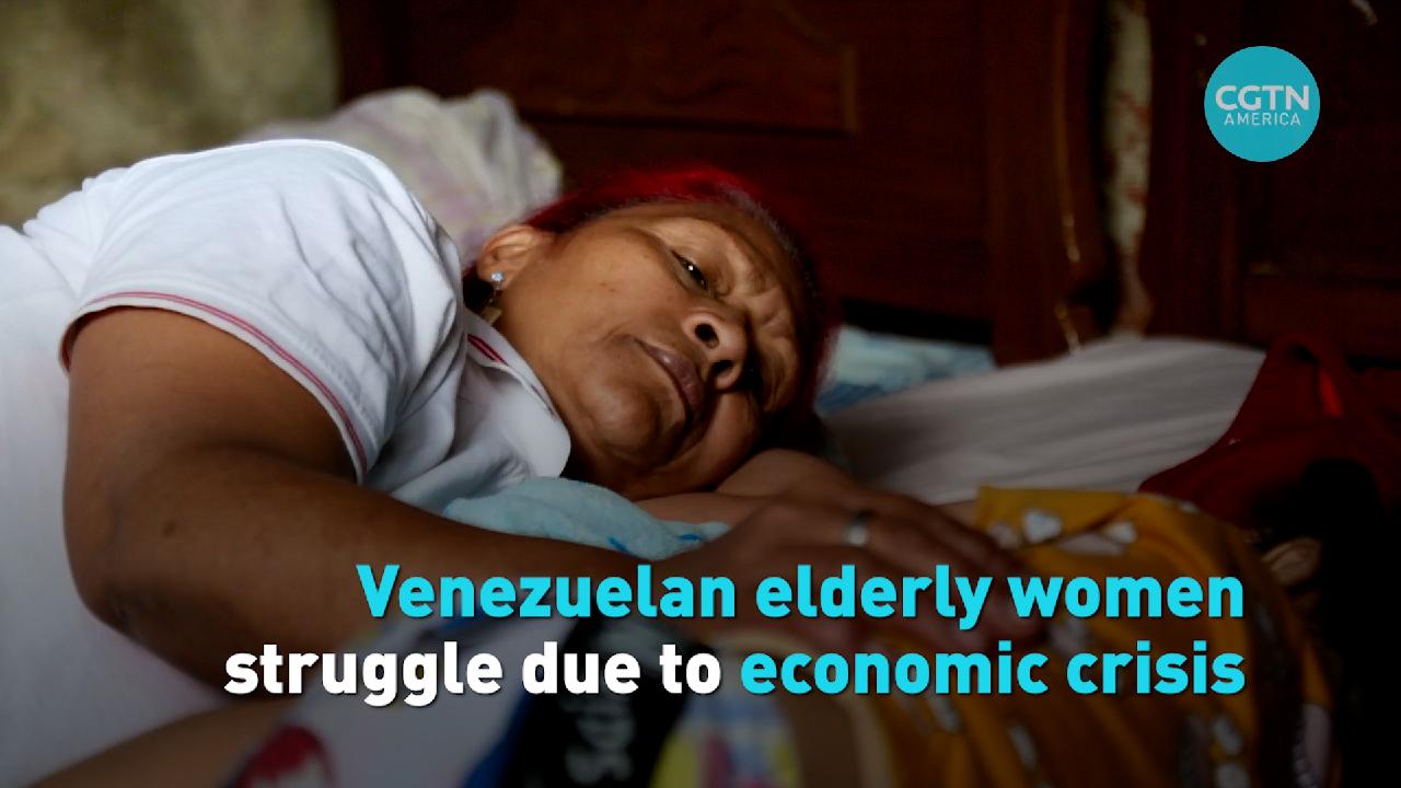 Mujeres mayores venezolanas enfrentan mayores dificultades económicas