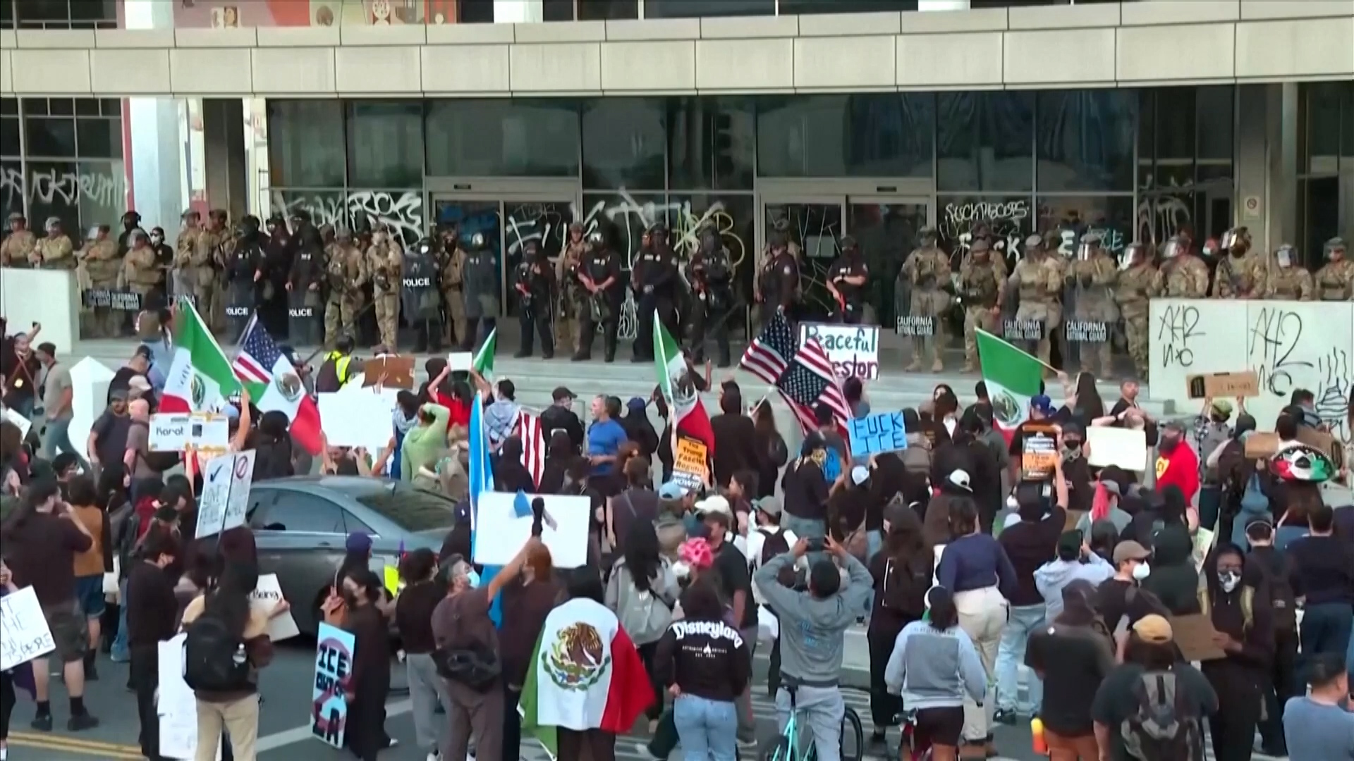 Thousands of federal troops leaving Los Angeles